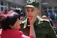Призыв крымчан в армию РФ грубо нарушает международное гуманитарное право